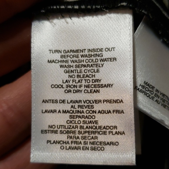 ⚘ 2 for $12 ⚘ Striped VNeck Blouse - Picture 7 of 8